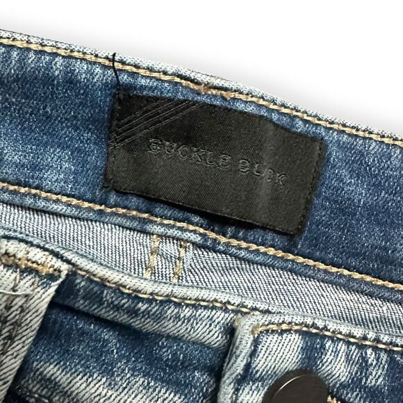 BUCKLE BLACK Women’s Light Wash Distressed Fit No. 75 Ankle Skinny Jeans Size 27 - Picture 4 of 8